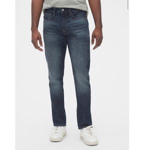 ⭐️ 2/$10 Gap 1969 Slim Jeans 31x30 LIKE NEW